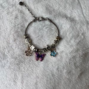 Handmade Jewelry 🦋🌸💕.